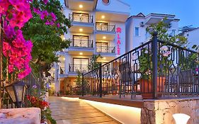 Lale Hotel